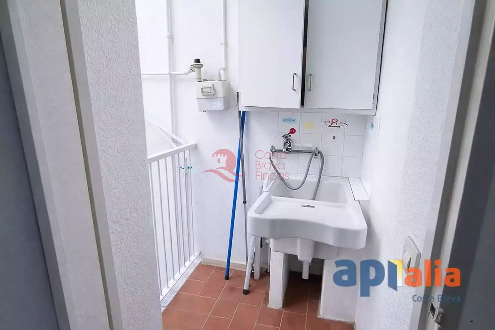 4 bedroom Apartment for sale in Palamos - € 350,000 (Ref: 9738381)