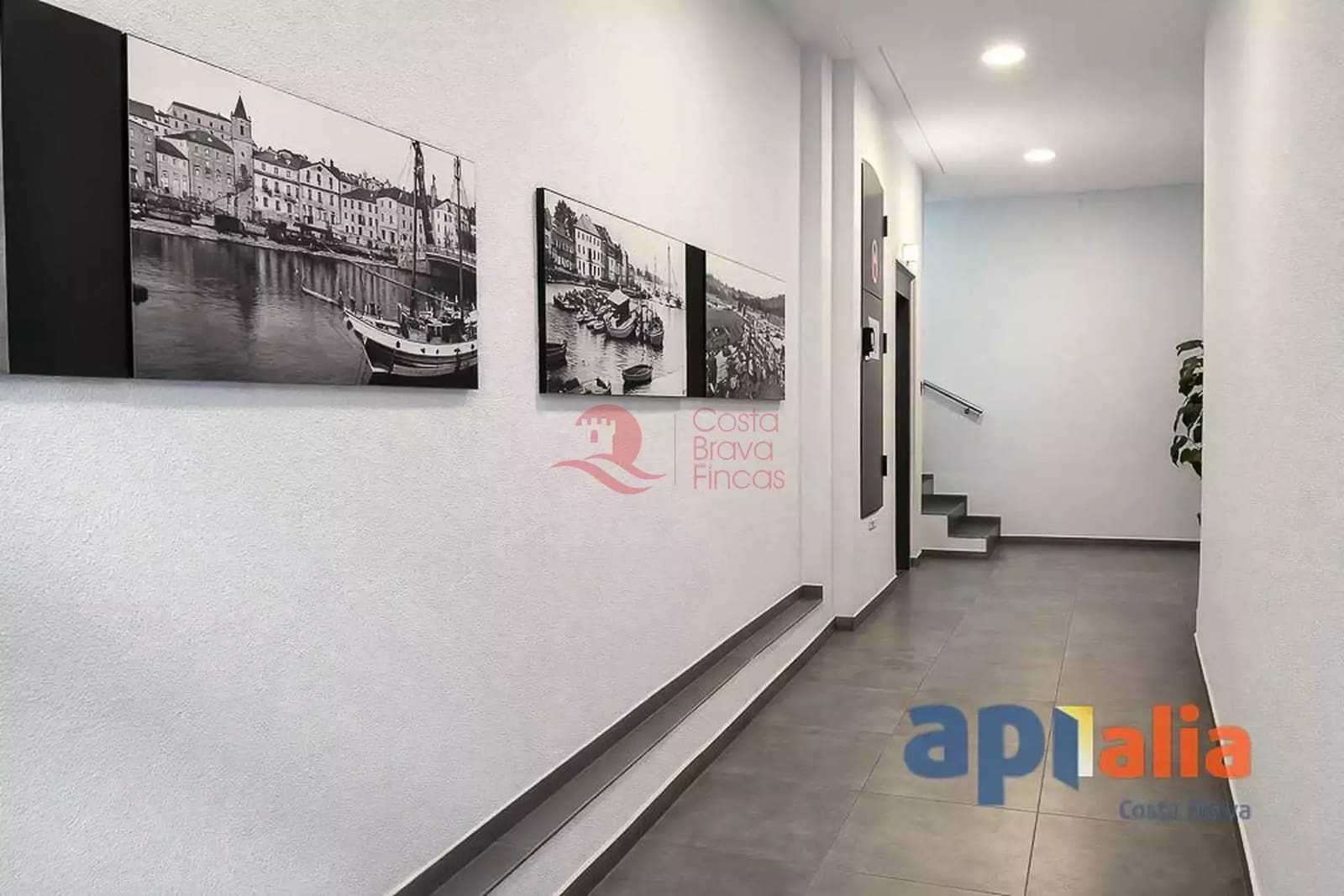 4 bedroom Apartment for sale in Palamos - € 350,000 (Ref: 9738381)