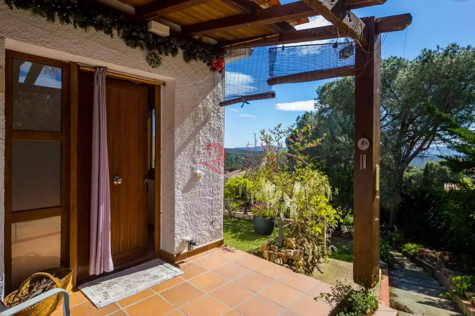 3 bedroom Apartment for sale in Santa Cristina d'Aro with garage - € 380,000 (Ref: 9738382)