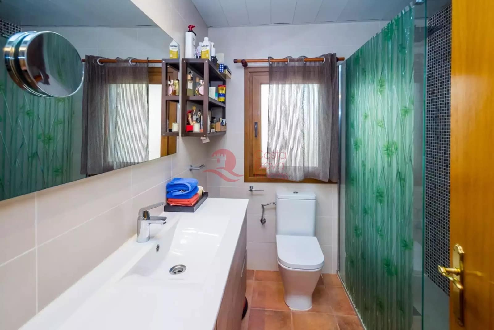 3 bedroom Apartment for sale in Santa Cristina d'Aro with garage - € 380,000 (Ref: 9738382)