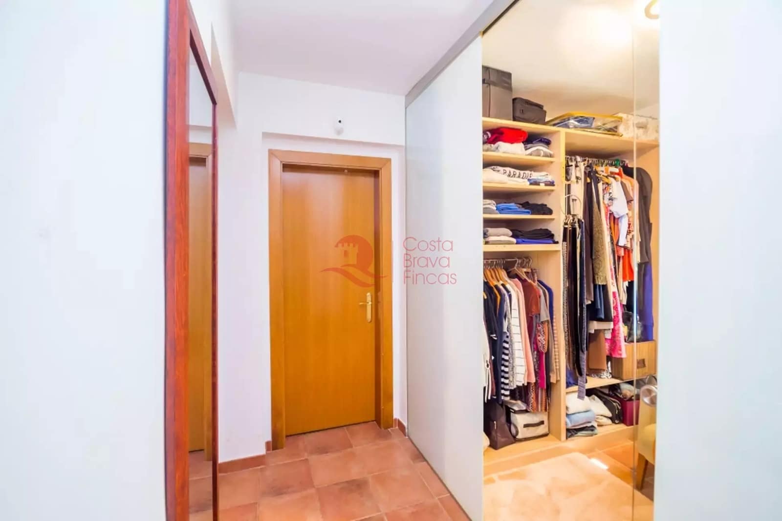 3 bedroom Apartment for sale in Santa Cristina d'Aro with garage - € 380,000 (Ref: 9738382)