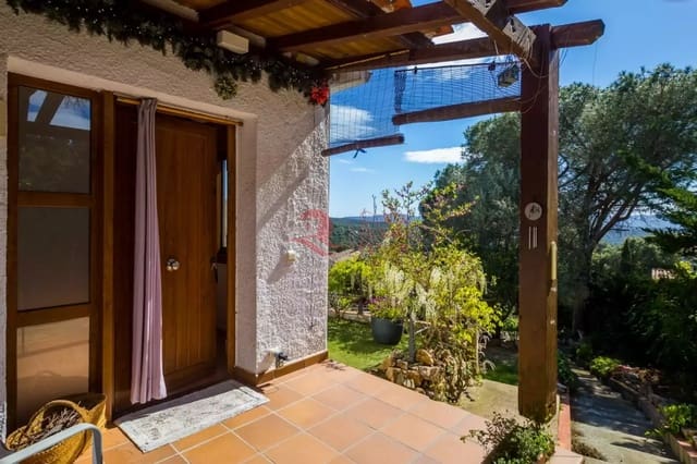 3 camera da letto Appartamento in vendita in Santa Cristina d'Aro con garage - 380.000 € (Rif: 9738382)