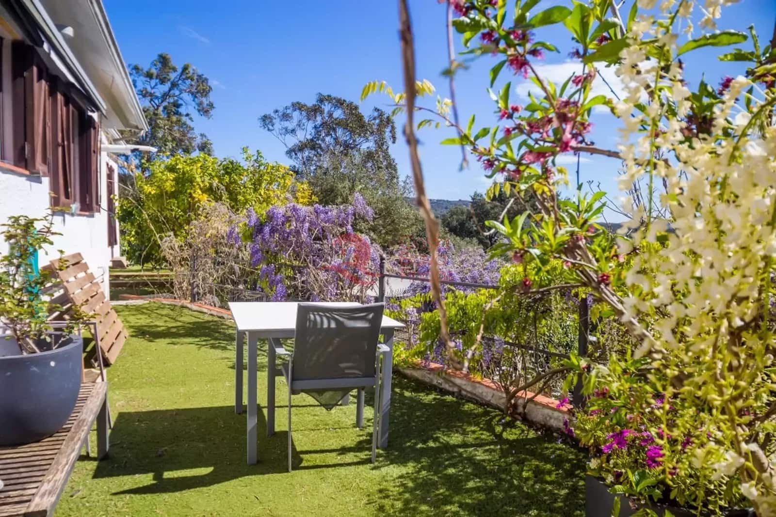 3 bedroom Apartment for sale in Santa Cristina d'Aro with garage - € 380,000 (Ref: 9738382)