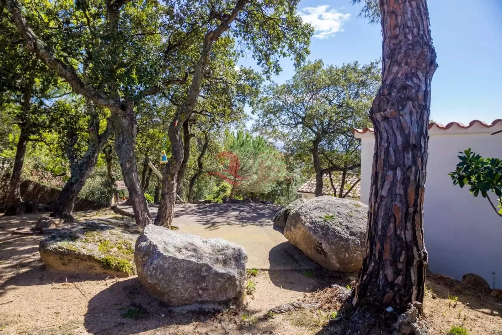 3 bedroom Apartment for sale in Santa Cristina d'Aro with garage - € 380,000 (Ref: 9738382)