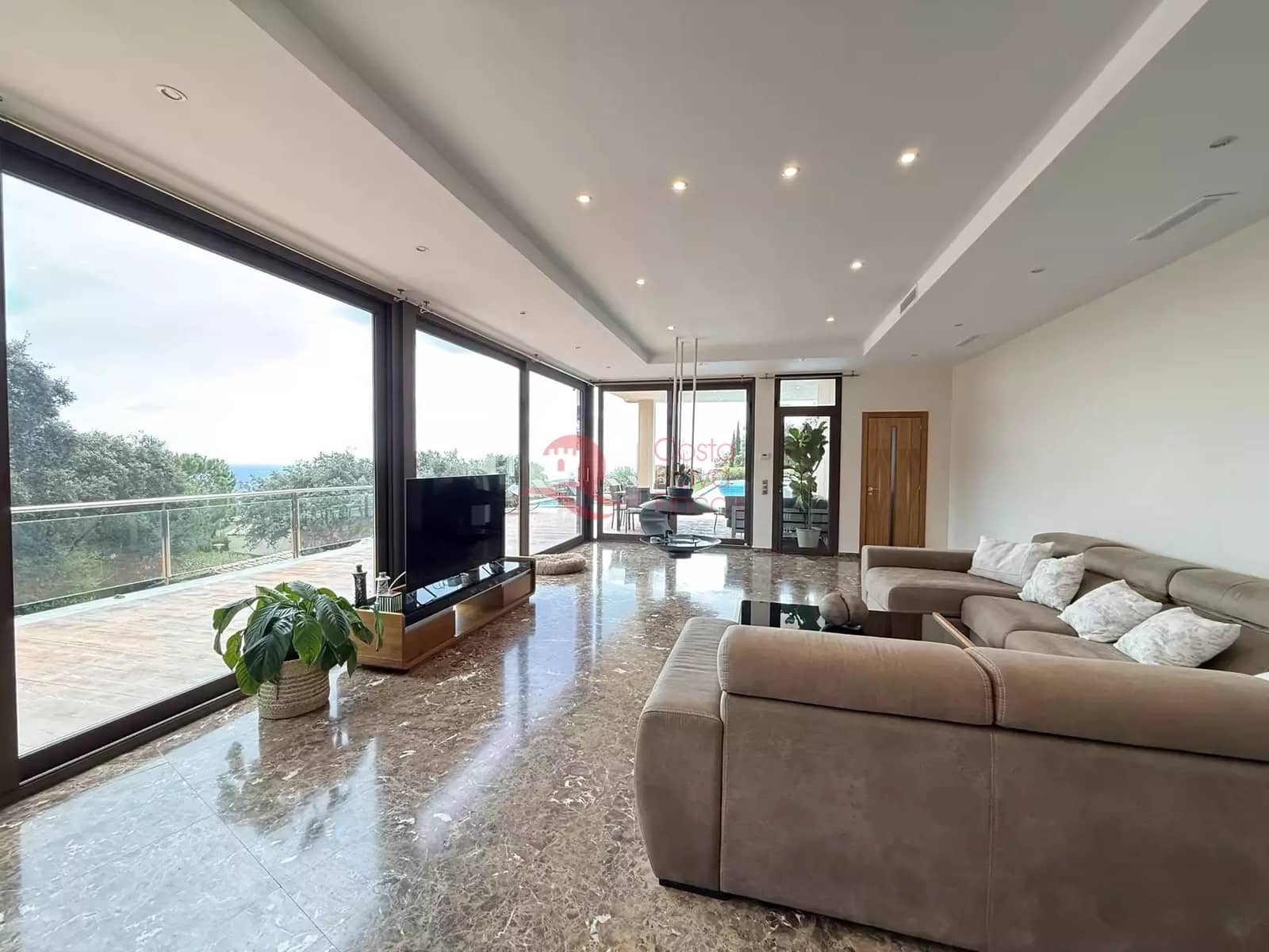 5 Zimmer Villa zu verkaufen in Castell d'Aro mit Pool Garage - 1.700.000 € (Ref: 9794372)