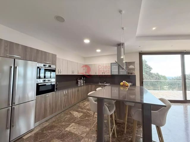 5 Zimmer Villa zu verkaufen in Castell d'Aro, Castell-Platja d'Aro mit Pool Garage - 1.700.000 € (Ref: 9794372)