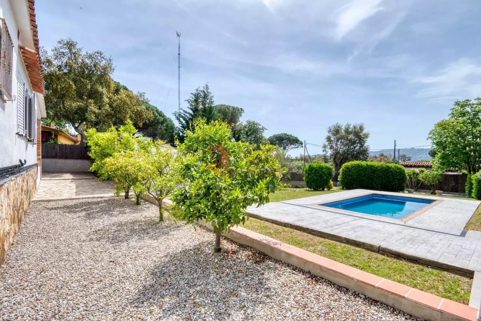 4 sypialnia Apartament na sprzedaż w Santa Cristina d'Aro z basenem garażem - 495 000 € (Ref: 9817873)