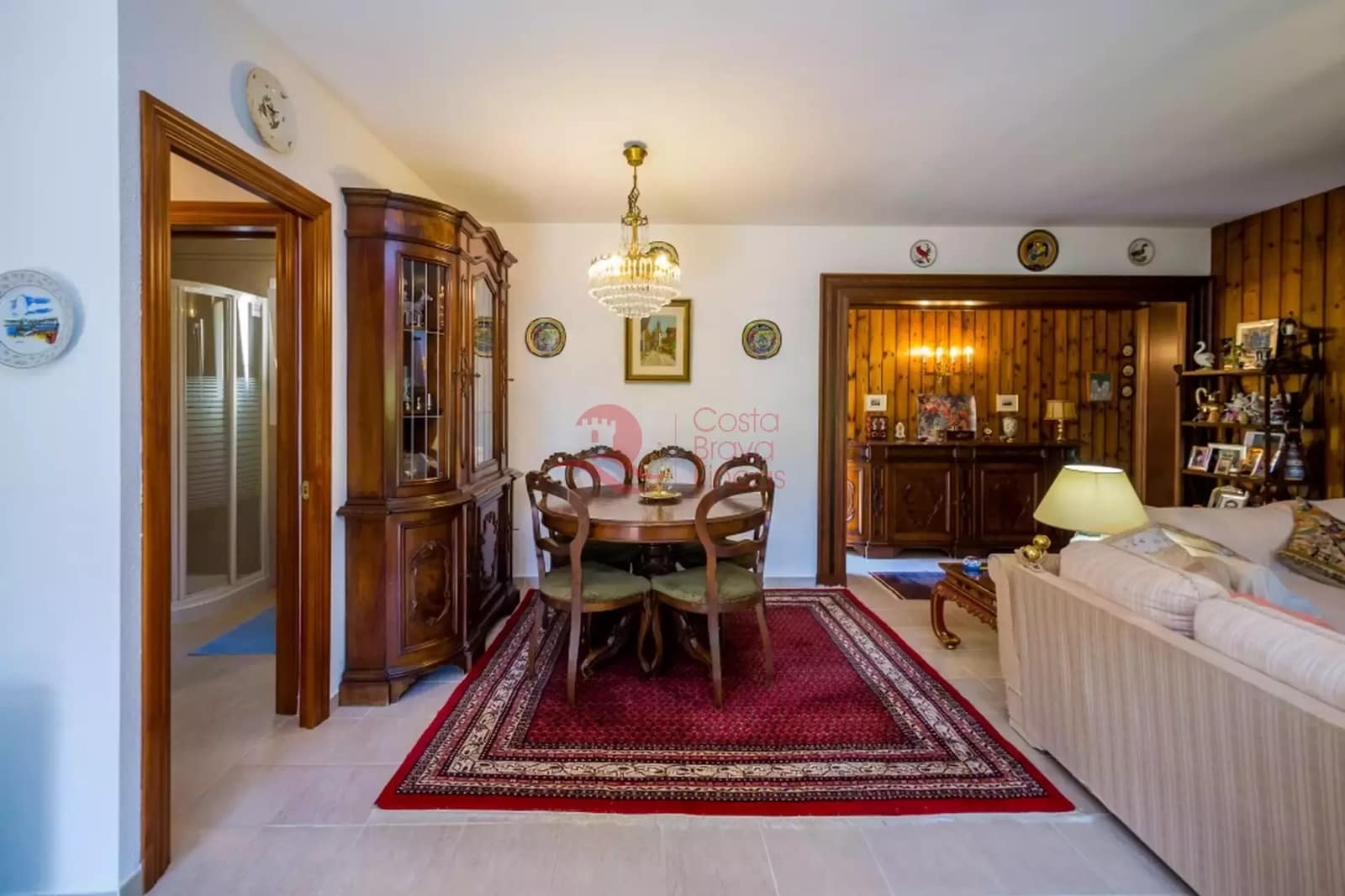 4 sypialnia Willa na sprzedaż w Santa Cristina d'Aro z basenem garażem - 490 000 € (Ref: 9817874)
