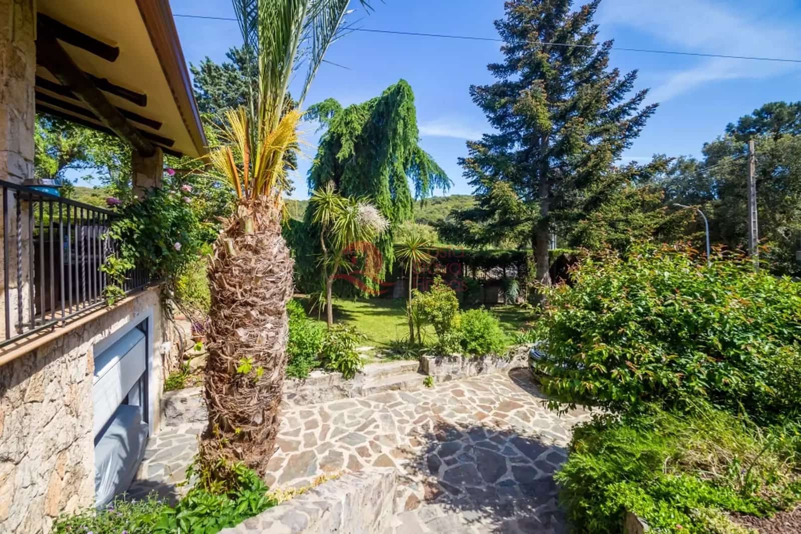 4 sypialnia Willa na sprzedaż w Santa Cristina d'Aro z basenem garażem - 490 000 € (Ref: 9817874)