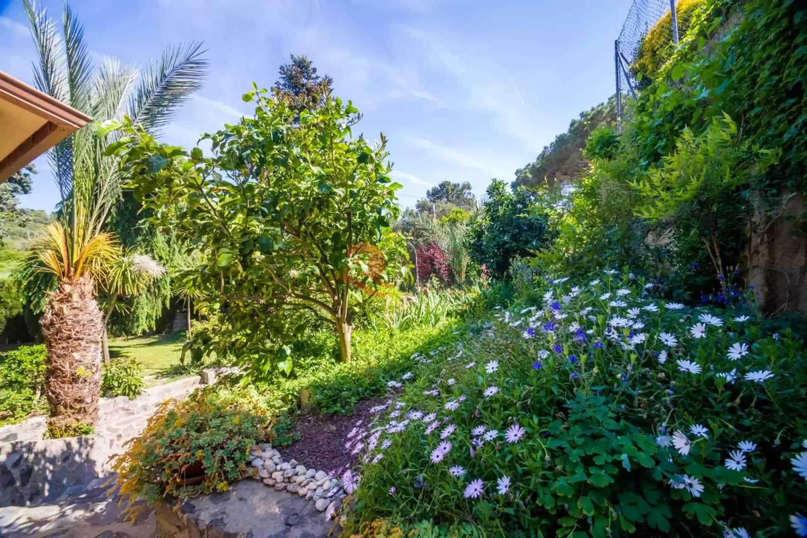 4 sypialnia Willa na sprzedaż w Santa Cristina d'Aro z basenem garażem - 490 000 € (Ref: 9817874)