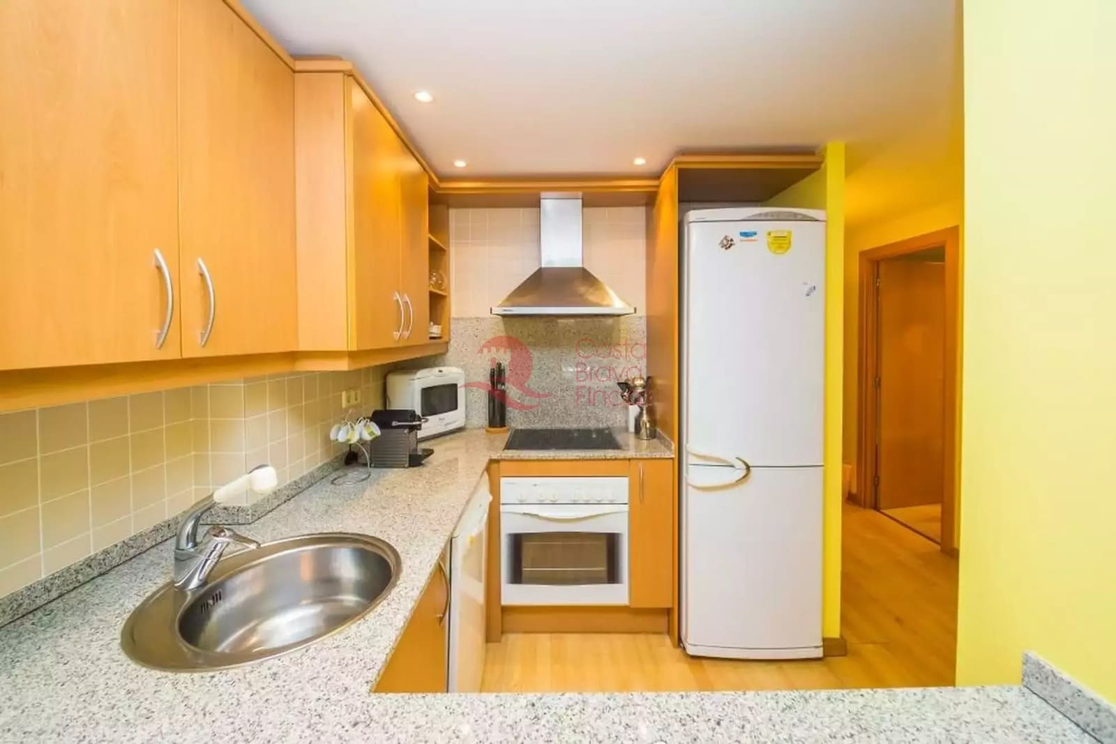 2 bedroom Apartment for sale in S'Agaro with pool garage - € 465,000 (Ref: 9822430)