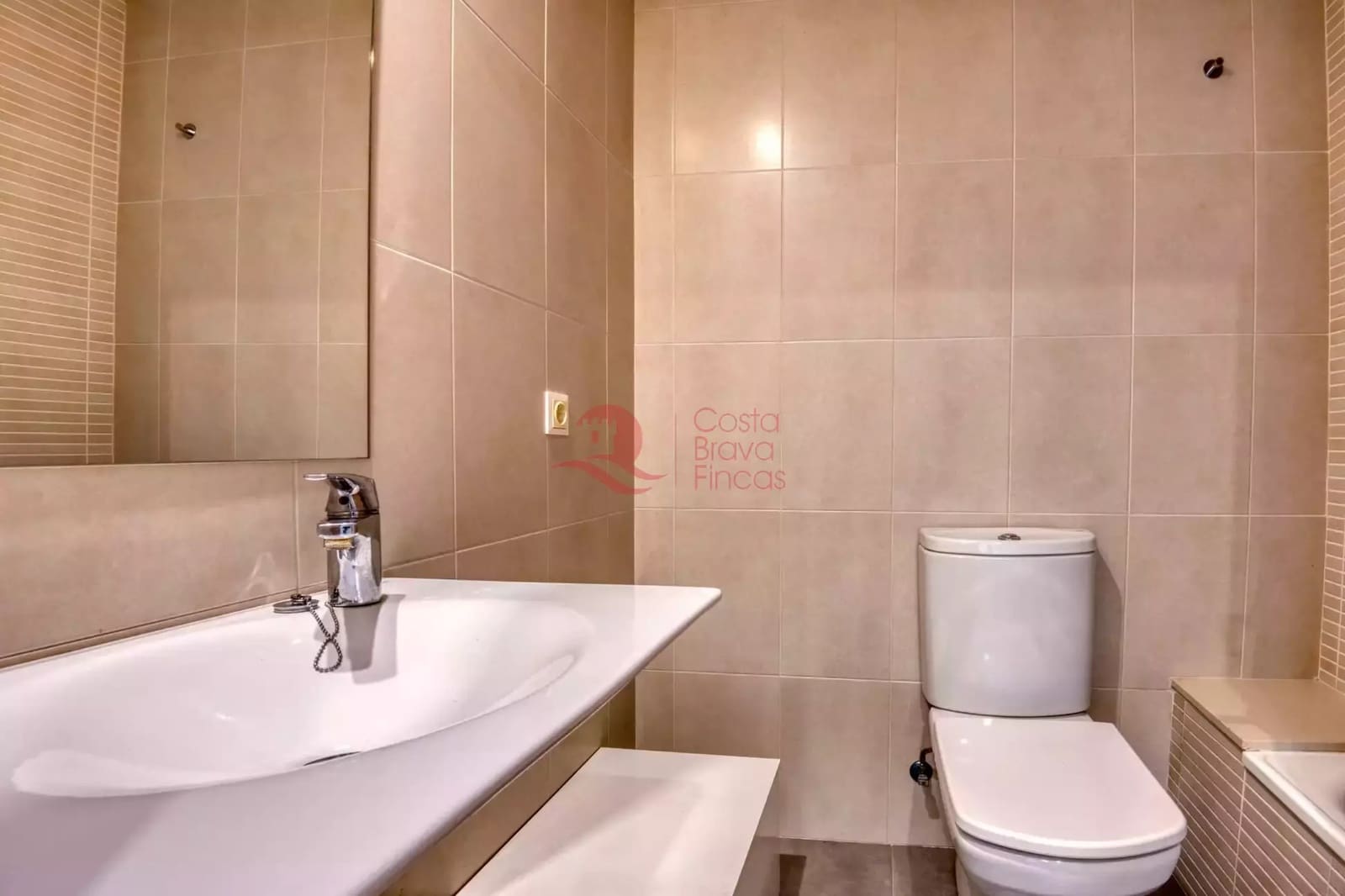 2 sypialnia Apartament na sprzedaż w Sant Feliu de Guixols - 245 000 € (Ref: 9826583)