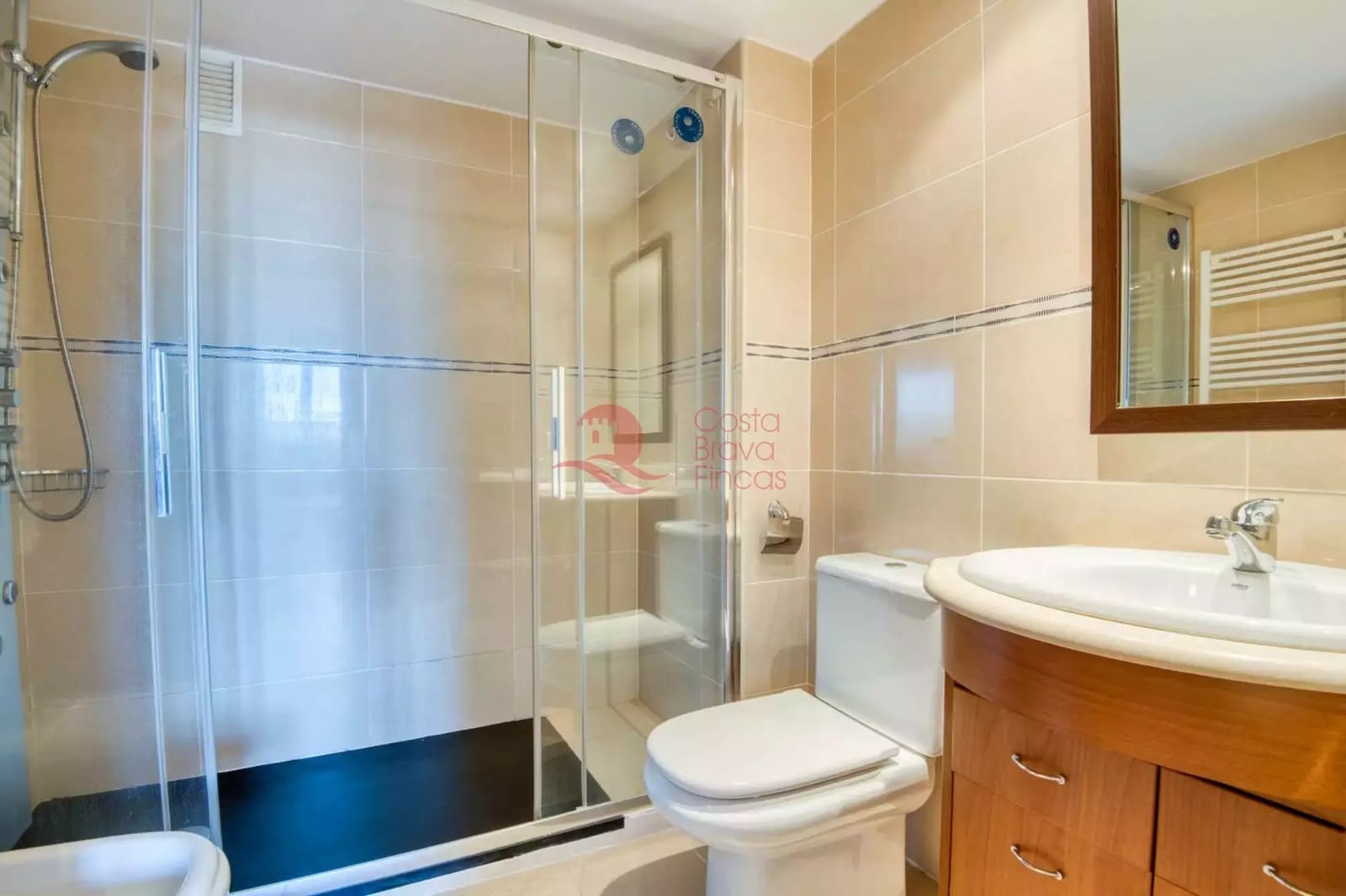 3 makuuhuone Huoneisto myytävänä paikassa Sant Feliu de Guixols mukana 
autotalli - 235 000 € (Ref: 9826585)