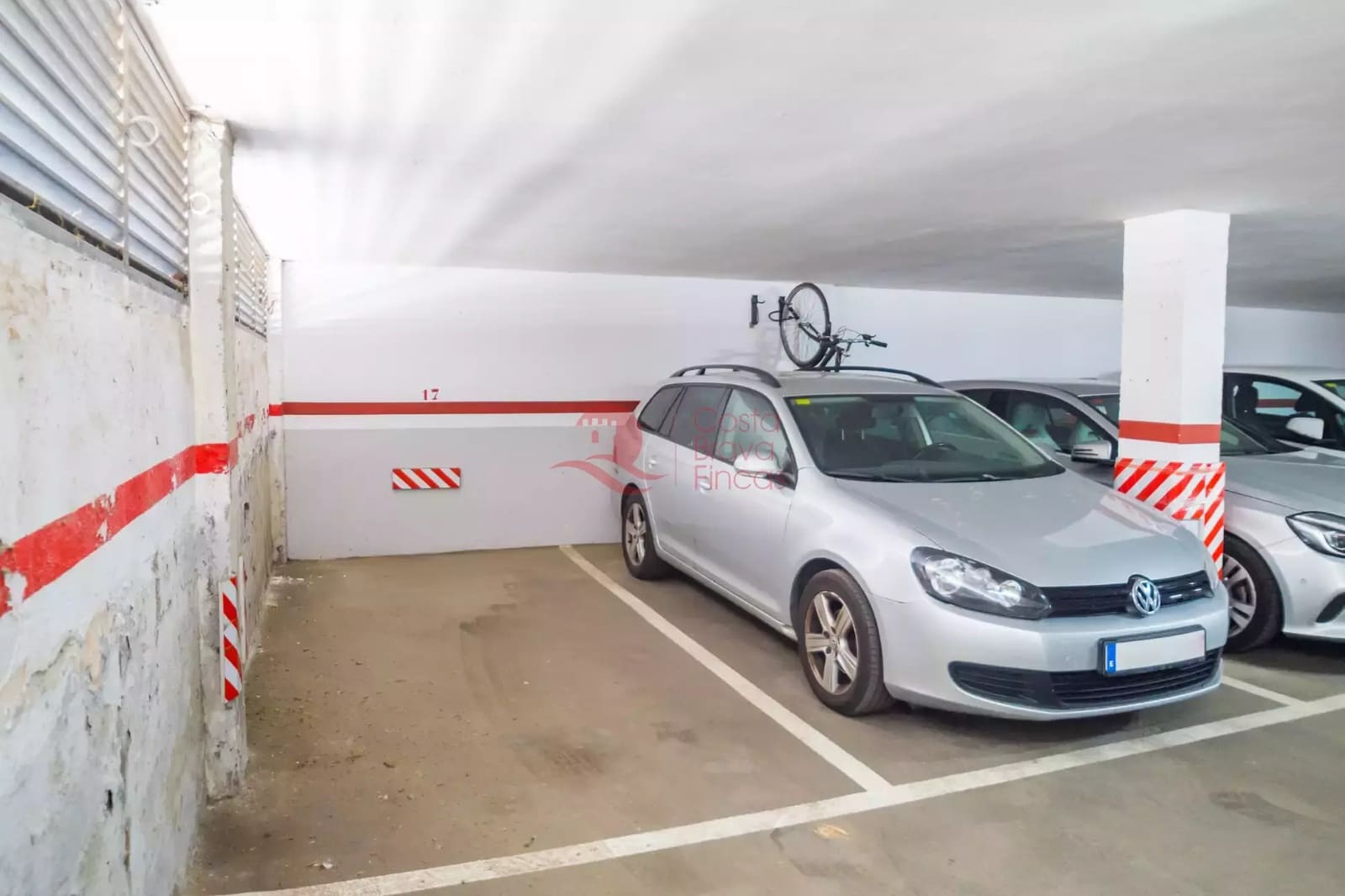4 bedroom Apartment for sale in Palamos with garage - € 299,000 (Ref: 9907510)