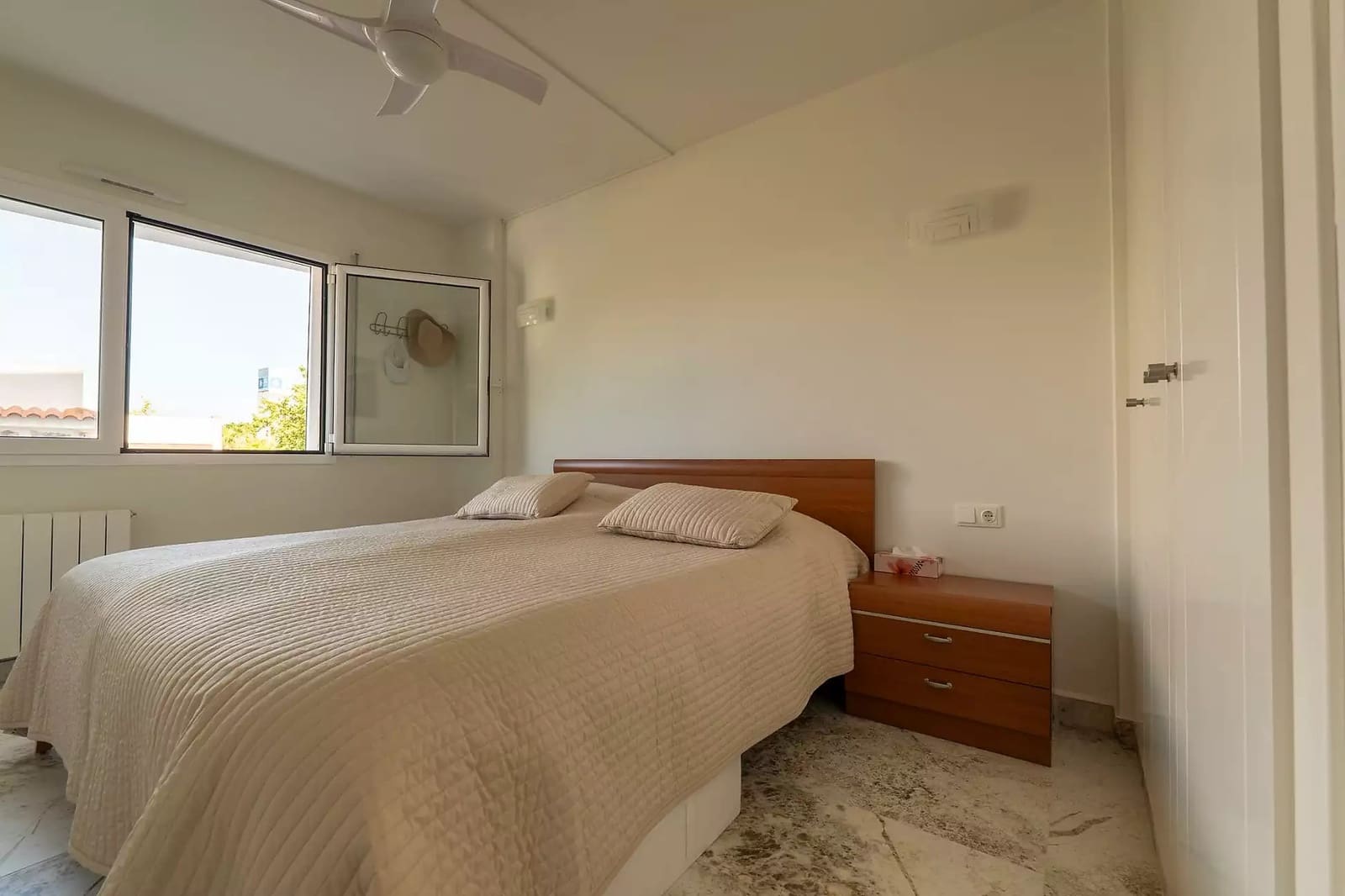 Piso de 3 habitaciones en Platja d'Aro en venta con piscina garaje - 569.000 € (Ref: 9929004)