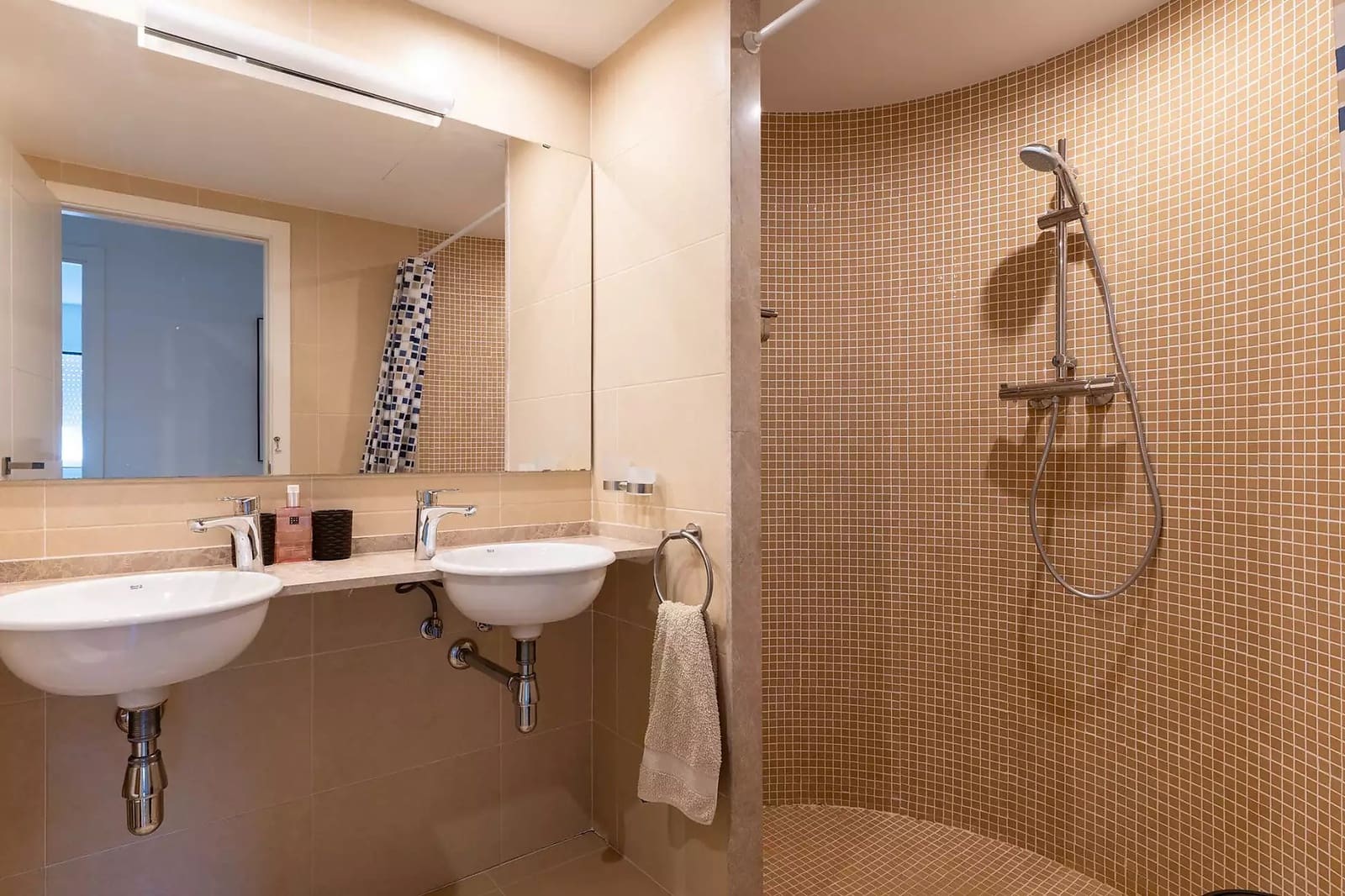 Piso de 3 habitaciones en Platja d'Aro en venta con piscina garaje - 569.000 € (Ref: 9929004)