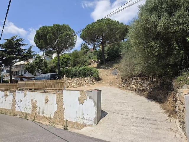 Ubebygd land til salgs i Calonge i Sant Antoni - € 165 000 (Ref: 9929007)