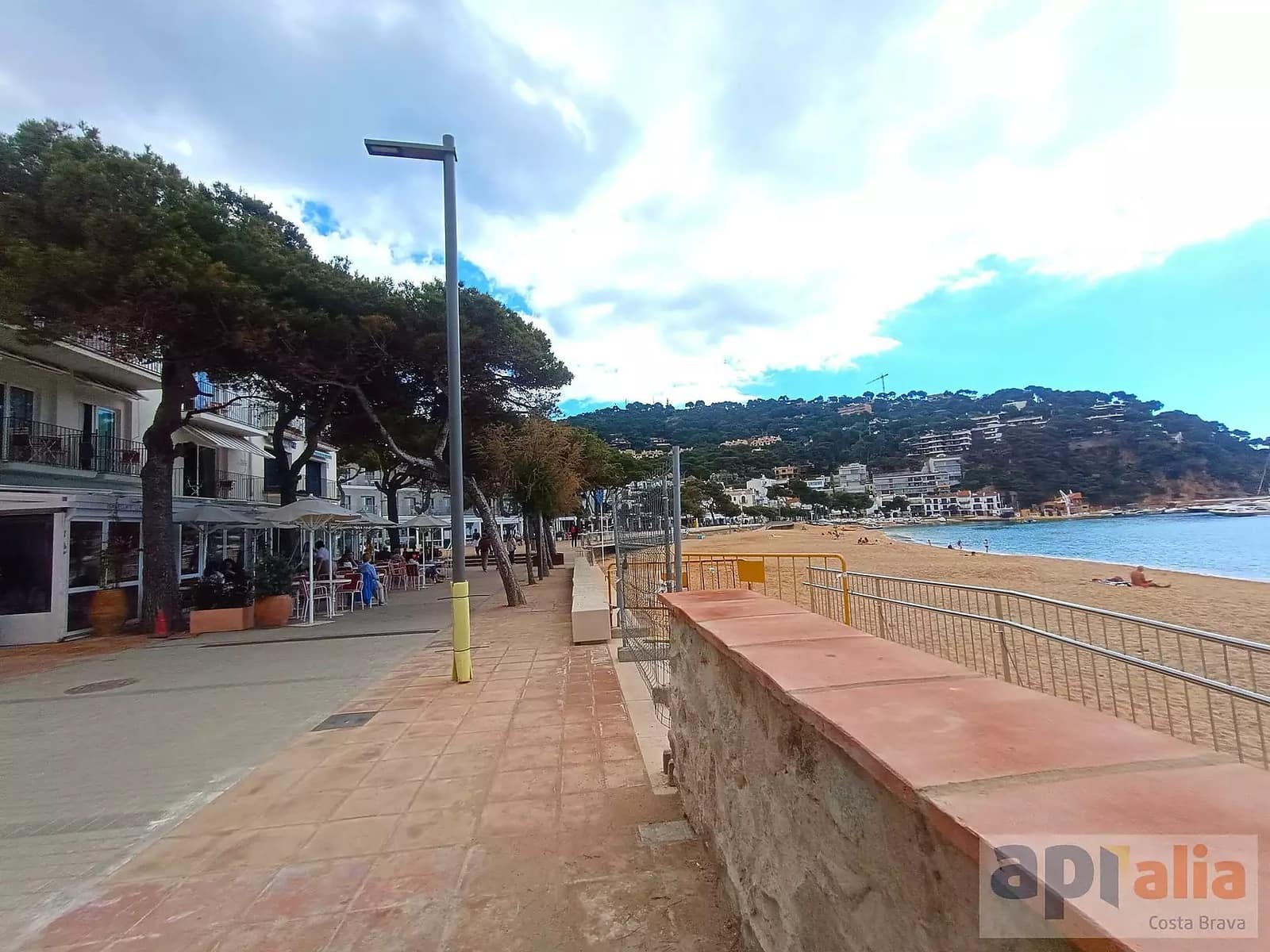 Townhouse for sale in Llafranc - € 2,300,000 (Ref: 9929011)