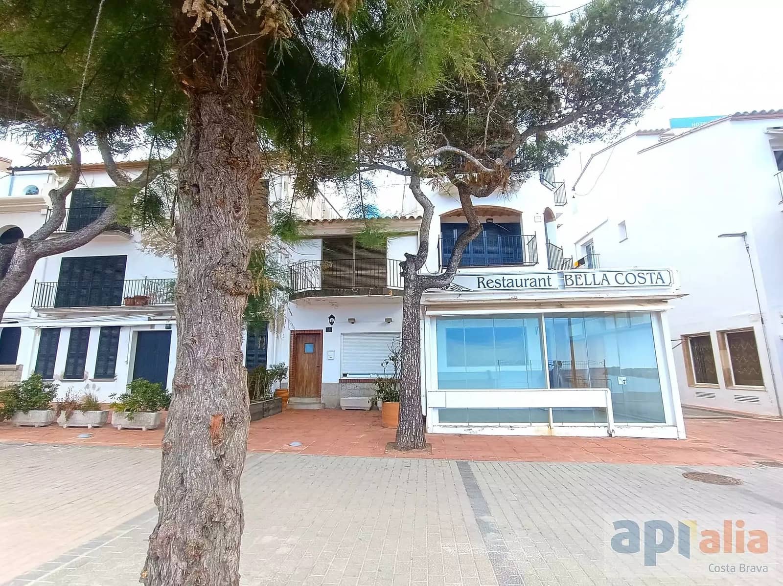 Townhouse for sale in Llafranc - € 2,300,000 (Ref: 9929011)