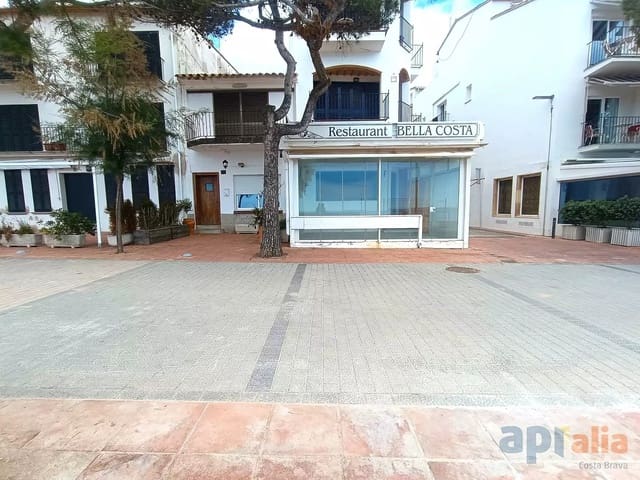 Hus til salgs i Llafranc, Palafrugell - € 2 300 000 (Ref: 9929011)