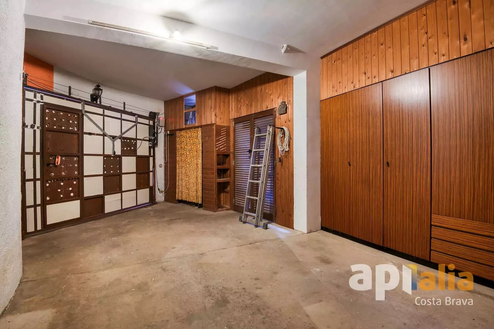 5 bedroom Villa for sale in Calonge i Sant Antoni with pool garage - € 840,000 (Ref: 9929014)