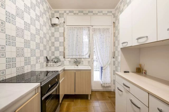 3 camera da letto Appartamento in vendita in Platja d'Aro, Castell-Platja d'Aro con garage - 290.000 € (Rif: 9929018)