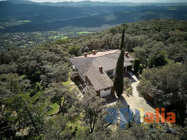3 chambre Villa/Maison à vendre à Santa Cristina d'Aro avec piscine garage - 559 000 € (Ref: 9929022)
