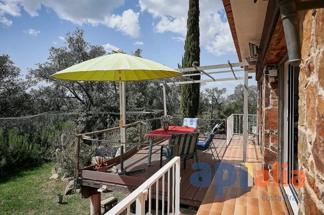 3 chambre Villa/Maison à vendre à Santa Cristina d'Aro avec piscine garage - 559 000 € (Ref: 9929022)