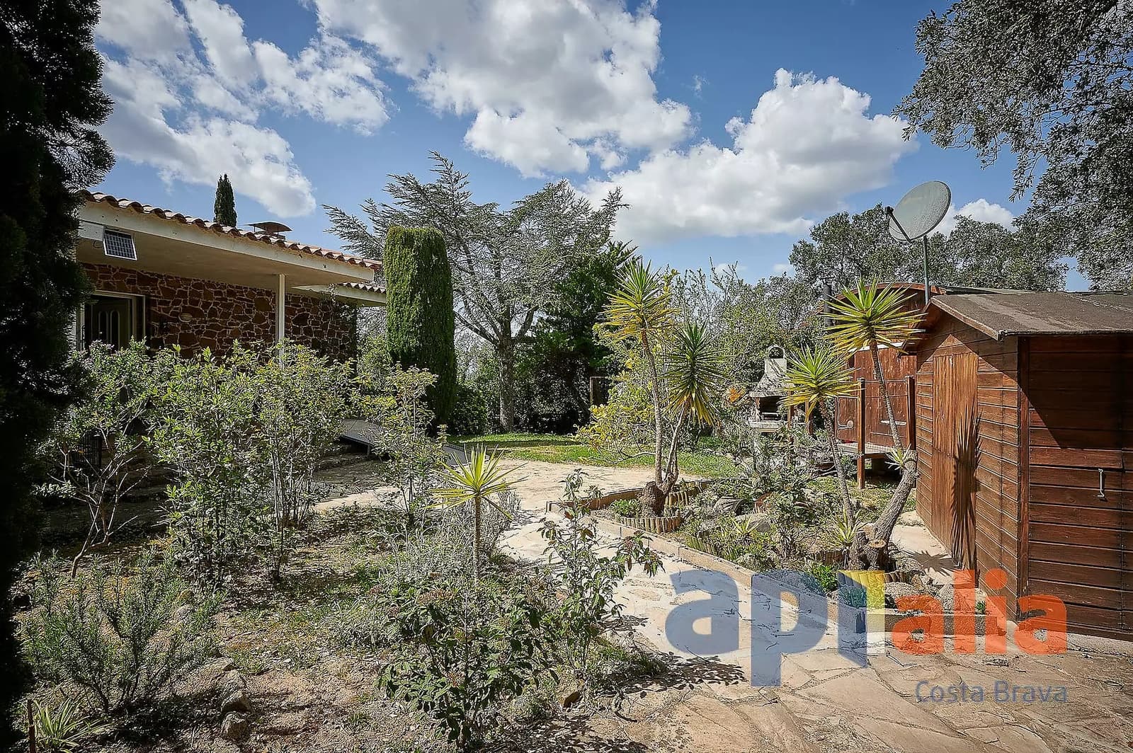 Chalet de 3 habitaciones en Santa Cristina d'Aro en venta con piscina garaje - 559.000 € (Ref: 9929022)
