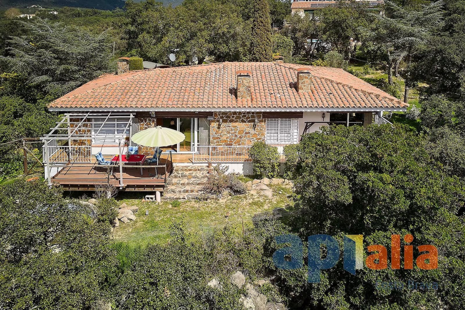 Chalet de 3 habitaciones en Santa Cristina d'Aro en venta con piscina garaje - 559.000 € (Ref: 9929022)