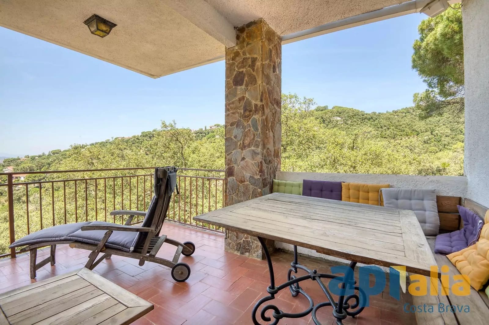 4 bedroom Villa for sale in Santa Cristina d'Aro with pool garage - € 360,000 (Ref: 9929023)