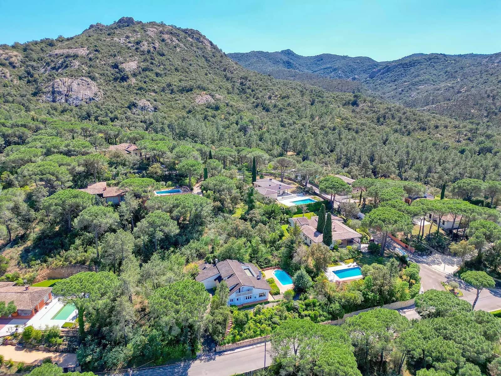 3 bedroom Villa for sale in Santa Cristina d'Aro with pool garage - € 785,000 (Ref: 9929024)