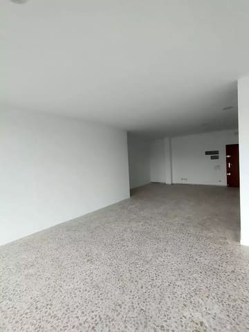Erhverv til salg i La Bisbal d'Empordà med garage - € 120.000 (Ref: 9930380)