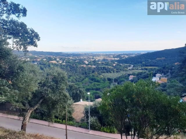 Ubebygd land til salgs i Calonge i Sant Antoni - € 114 000 (Ref: 9930394)