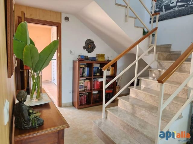 3 soverom Villa til salgs i Calonge i Sant Antoni med svømmebasseng garasje - € 490 000 (Ref: 9936042)