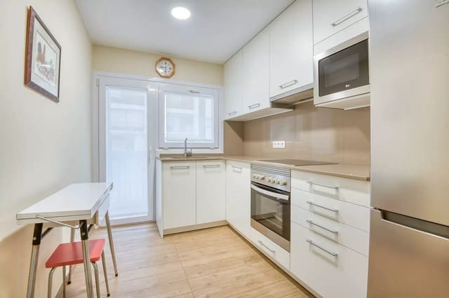 3 soveværelse Lejlighed til salg i Sant Feliu de Guíxols - € 248.000 (Ref: 9937805)