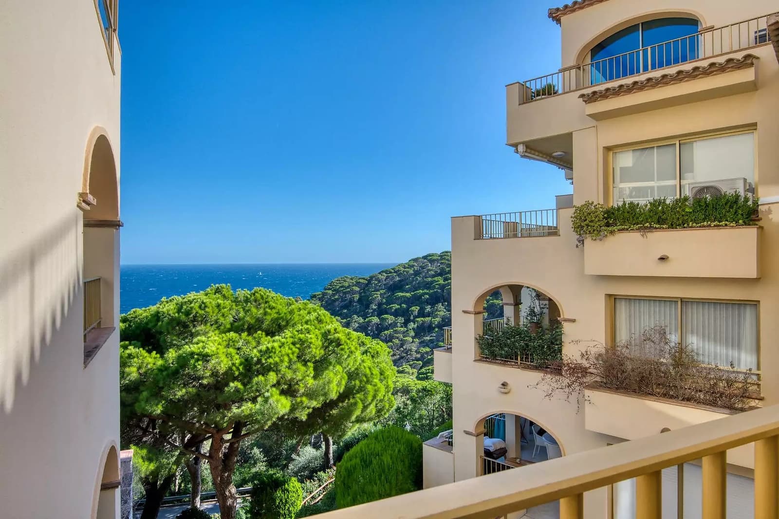 2 soveværelse Lejlighed til salg i Sant Feliu de Guixols med swimmingpool garage - € 650.000 (Ref: 9945356)