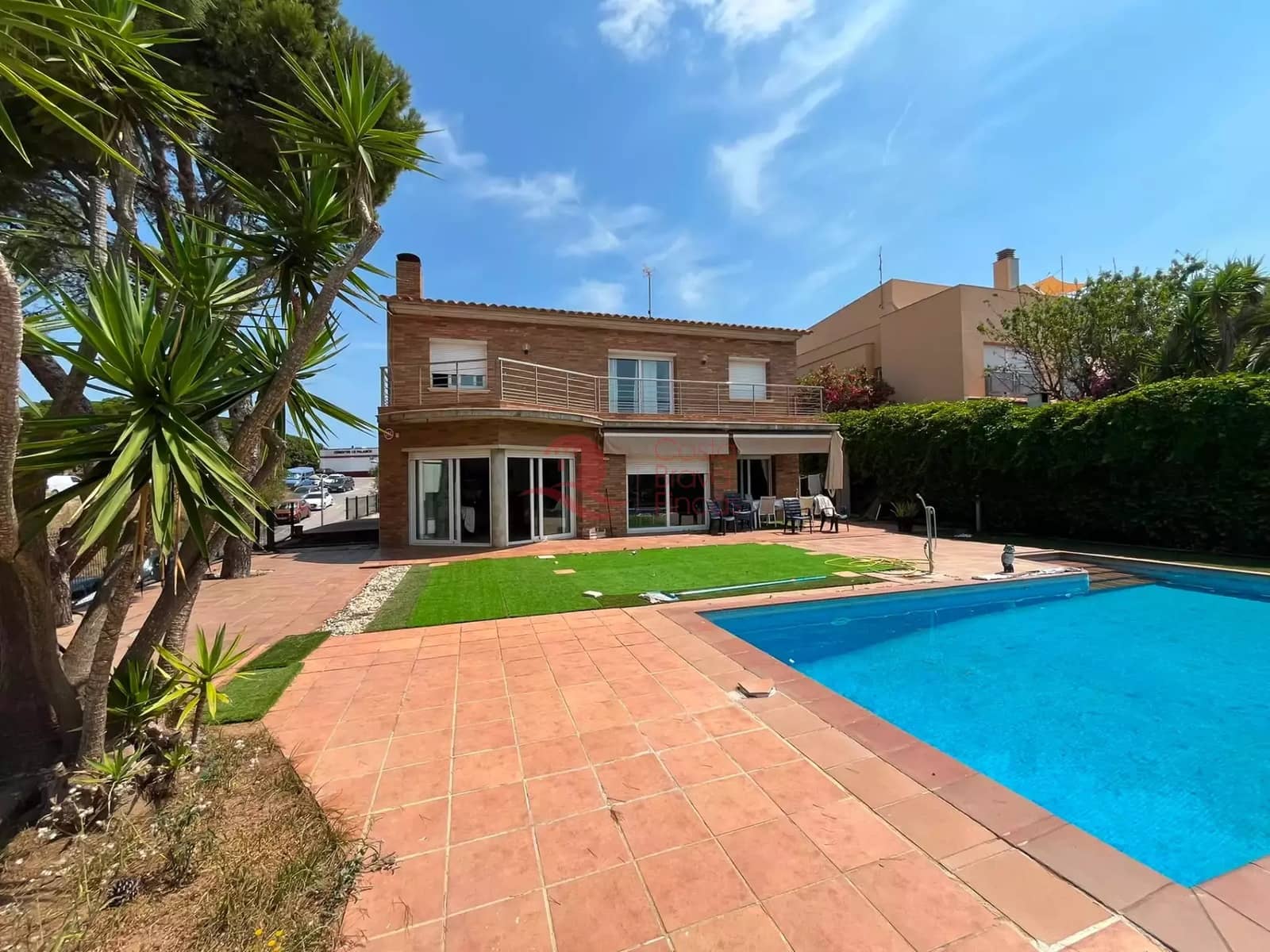 6 bedroom Villa for sale in Palamos with pool garage - € 899,000 (Ref: 9947880)