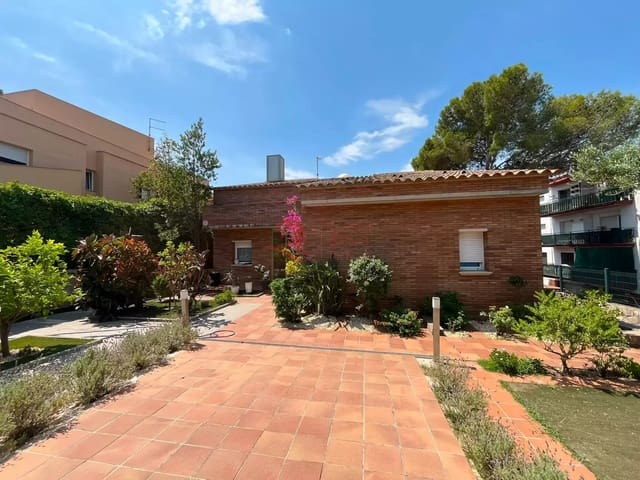 6 soveværelse Villa til salg i Palamós med swimmingpool garage - € 899.000 (Ref: 9947880)