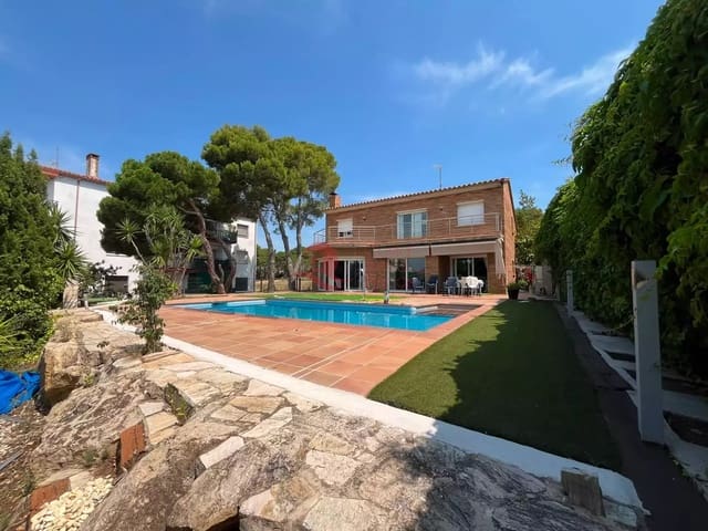 6 soveværelse Villa til salg i Palamós med swimmingpool garage - € 899.000 (Ref: 9947880)