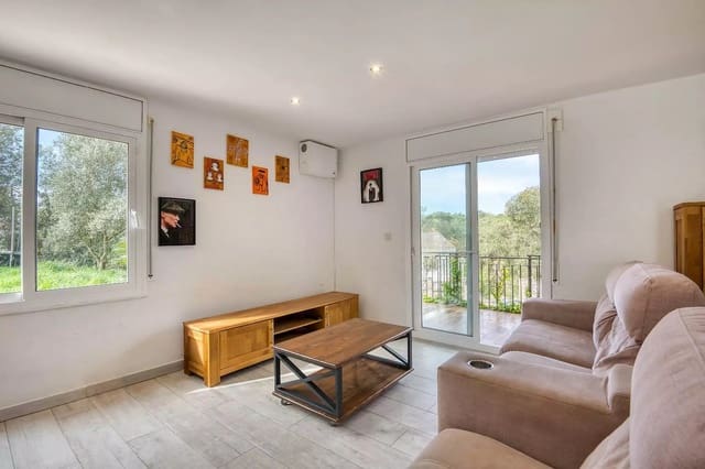 3 sovrum Villa till salu i Can Carbonell, Caldes de Malavella med garage - 350 000 € (Ref: 9952584)
