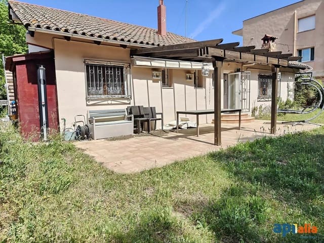 5 sypialnia Willa na sprzedaż w Sant Antoni de Calonge, Calonge i Sant Antoni z garażem - 475 000 € (Ref: 9965241)