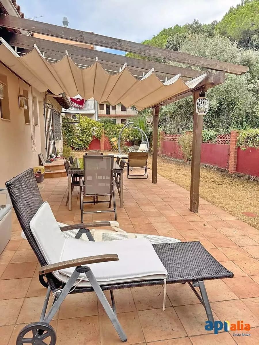 5 sypialnia Willa na sprzedaż w Sant Antoni de Calonge z garażem - 449 000 € (Ref: 9965241)