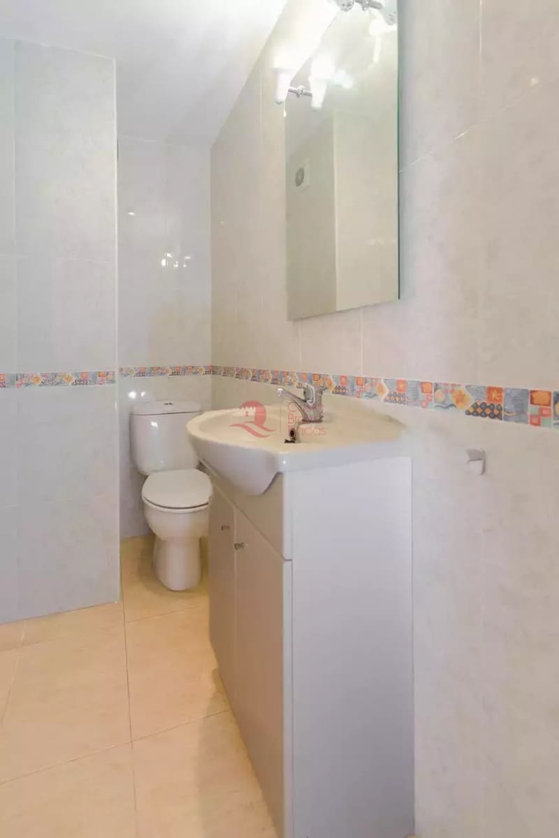 3 slaapkamer Appartement te koop in Platja d'Aro met garage - € 325.000 (Ref: 9970570)