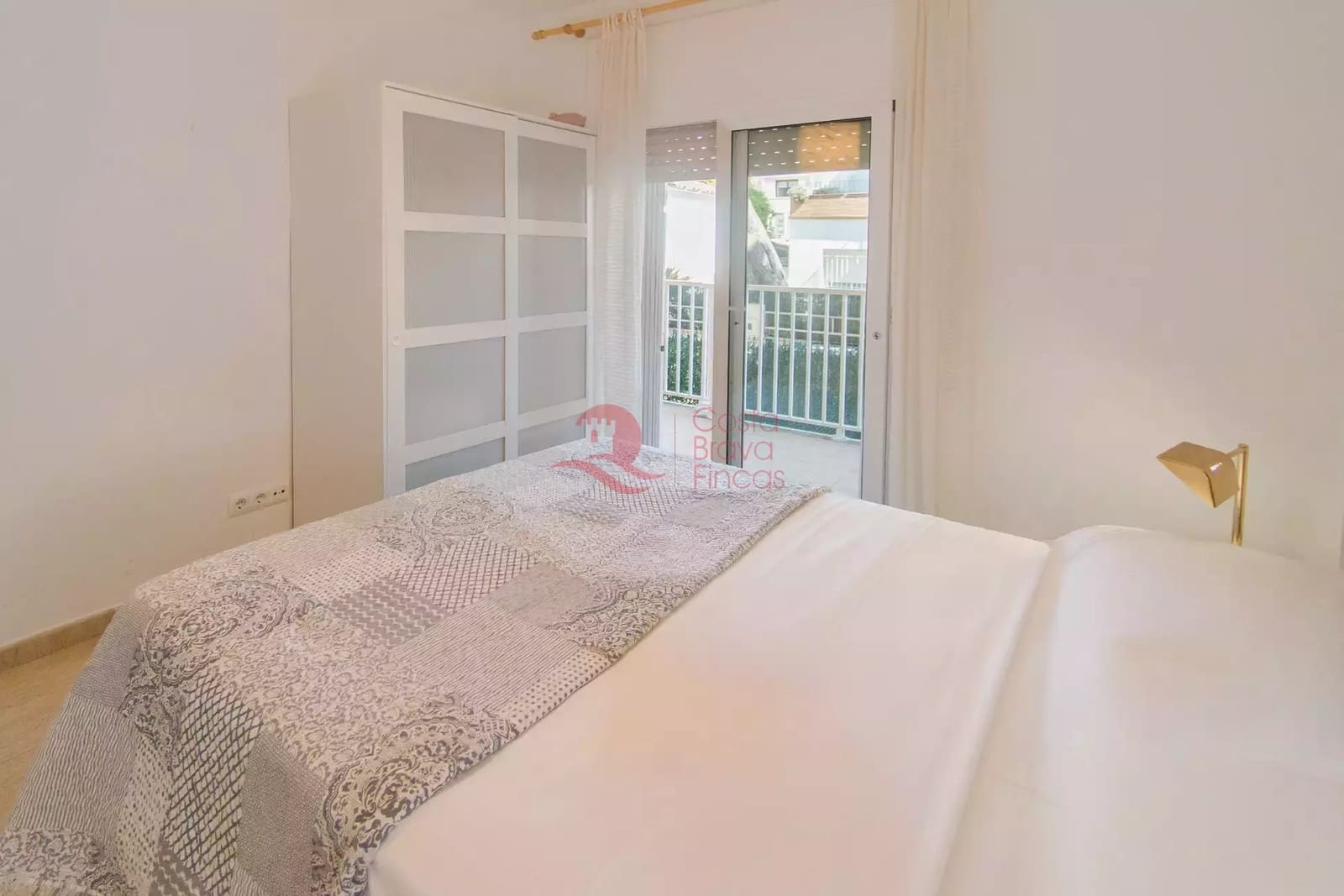 3 slaapkamer Appartement te koop in Platja d'Aro met garage - € 325.000 (Ref: 9970570)