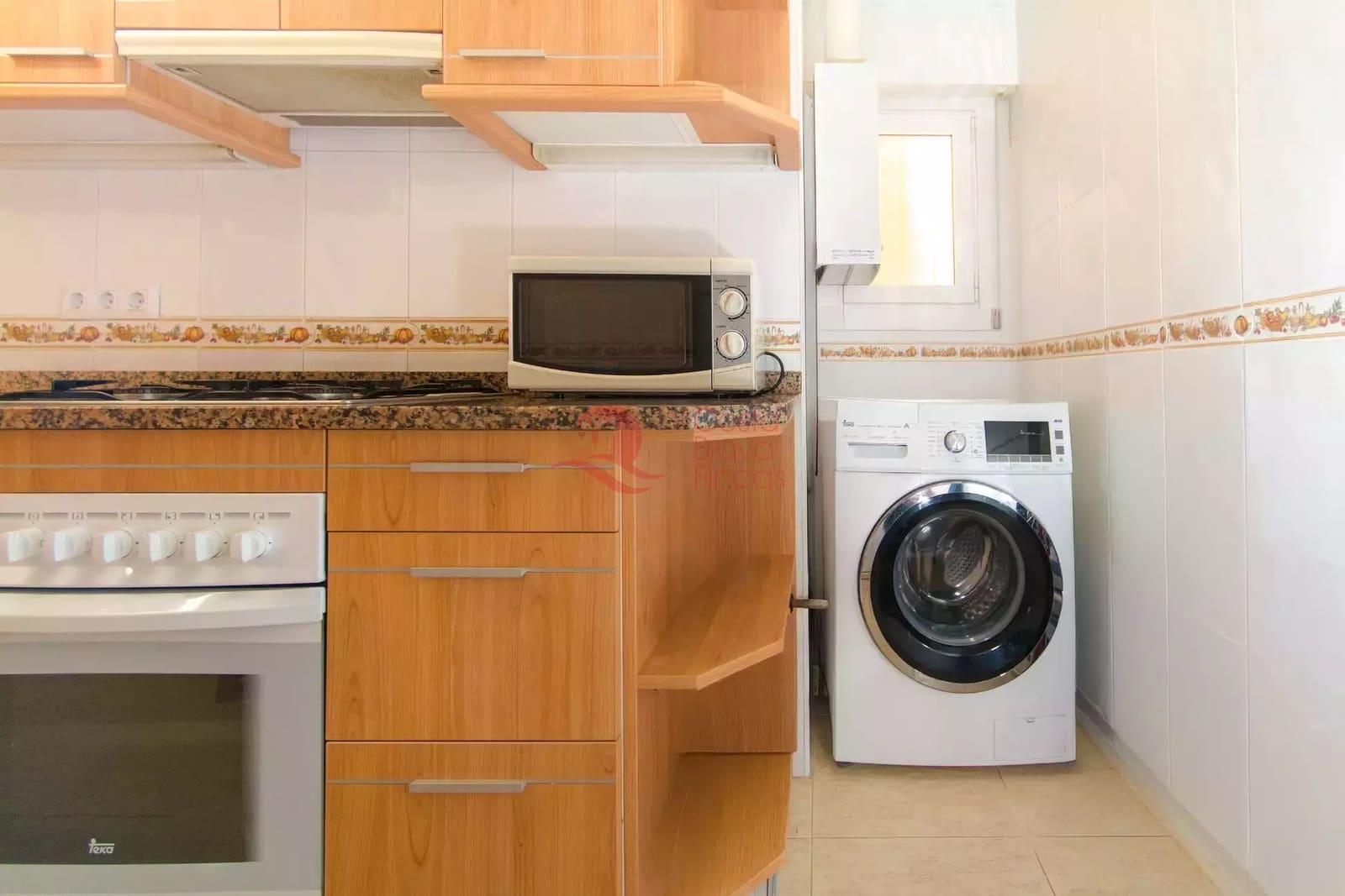 3 slaapkamer Appartement te koop in Platja d'Aro met garage - € 325.000 (Ref: 9970570)