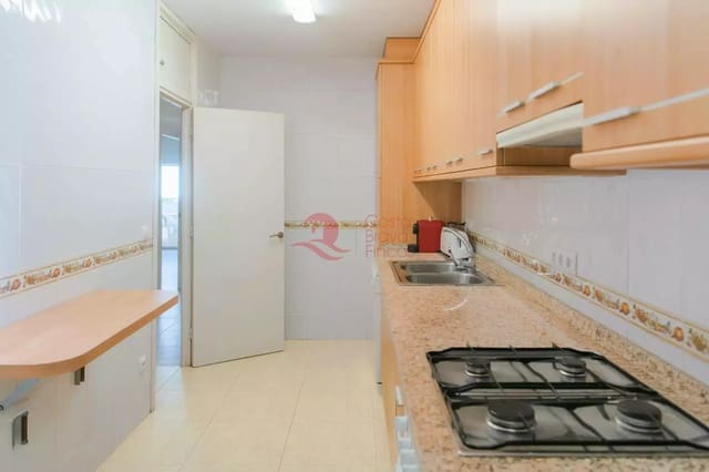 3 soveværelse Lejlighed til salg i Platja d'Aro, Castell-Platja d'Aro med garage - € 325.000 (Ref: 9970570)