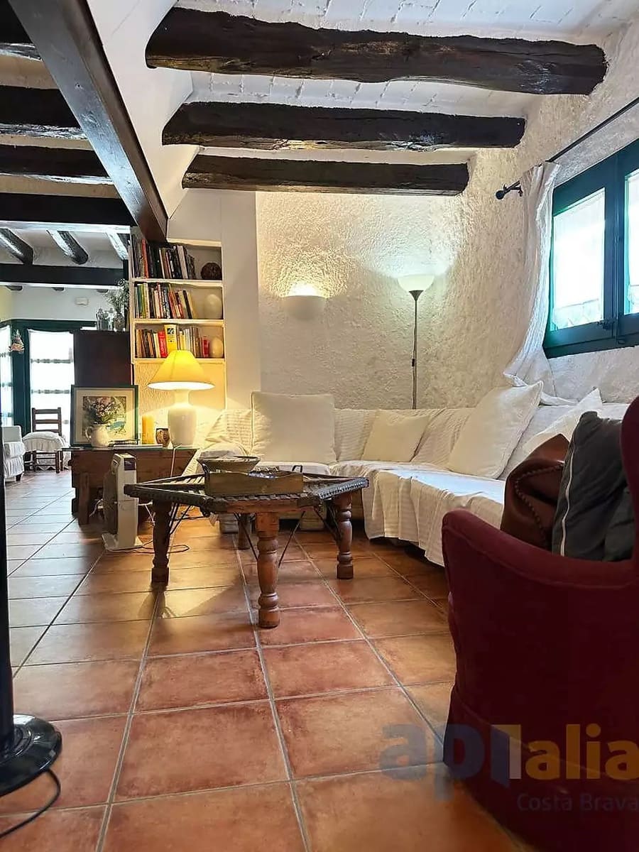 3 soverom Hus til salgs i Bellcaire d'Emporda - € 360 000 (Ref: 9973285)