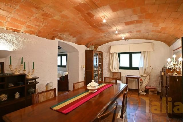 3 soverom Hus til salgs i Bellcaire d'Empordà - € 360 000 (Ref: 9973285)