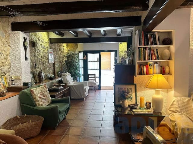 3 soverom Hus til salgs i Bellcaire d'Empordà - € 360 000 (Ref: 9973285)
